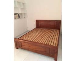 Giường gỗ hương